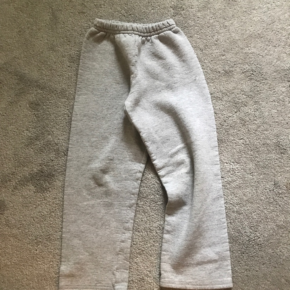 Gray sweatpants boys size 6